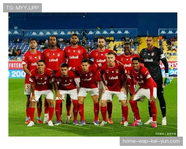 卡尔弗特-勒温10球撑起利兹联进攻，头球进球数位列前锋前列